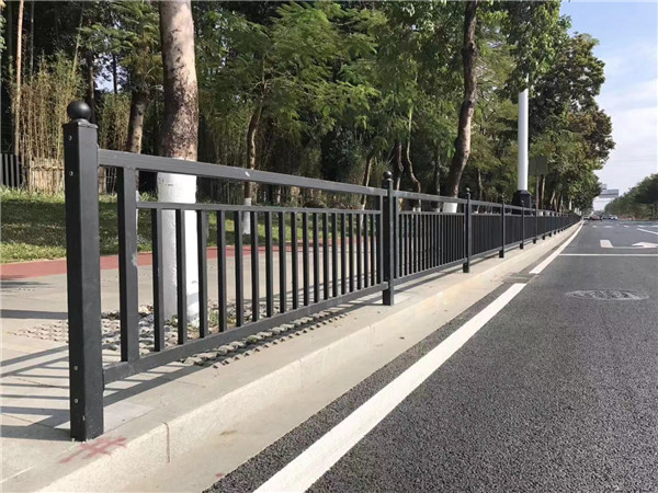 道路護(hù)欄
